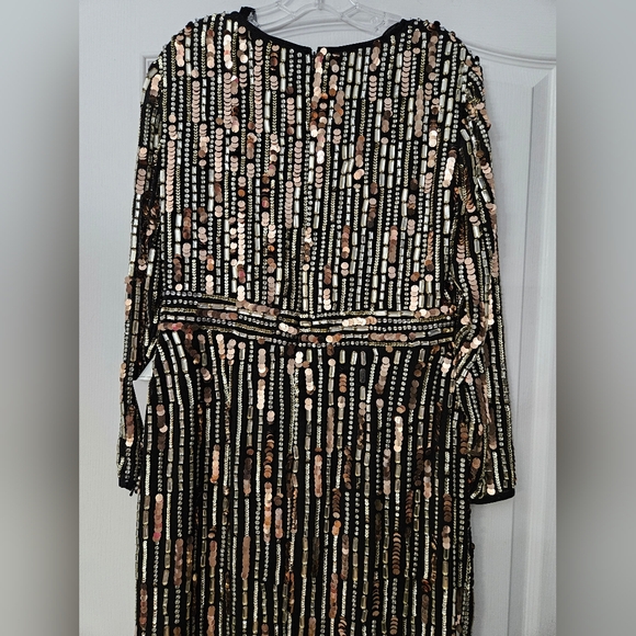 NWT Mac Duggal Black Long-Sleeve Embellished Midi-Dress 93590 SZ 10 - Picture 10 of 12